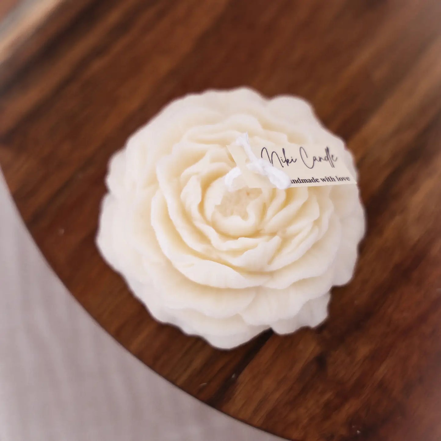 BOUGIE FORME PIVOINE