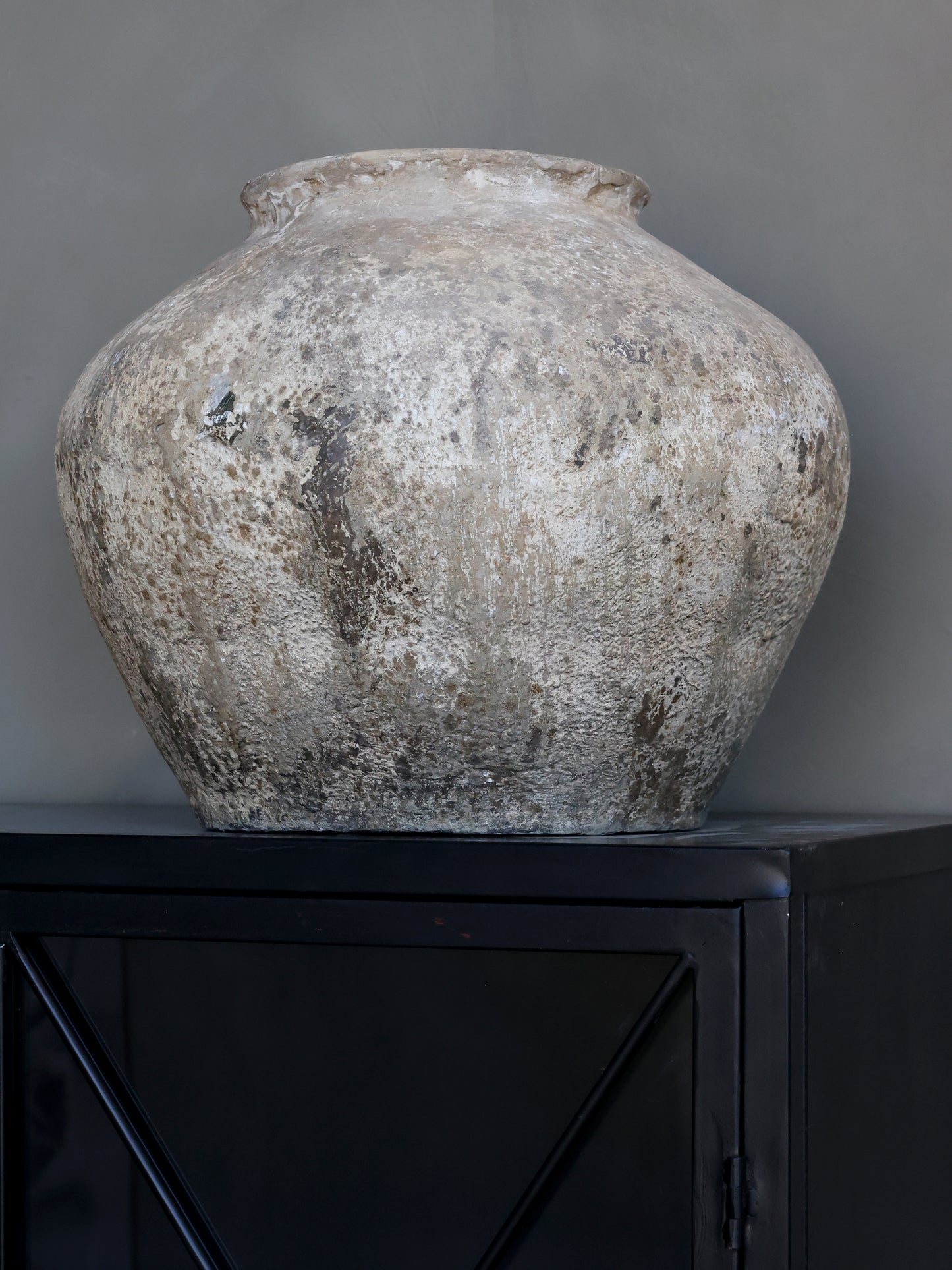 Vase / Pot antique - crème antique