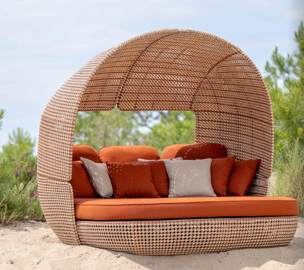 Lit de plage _ RUST